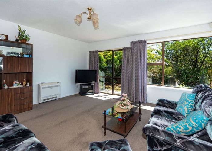  at 1/7 Lydbury Place, Parklands, Christchurch