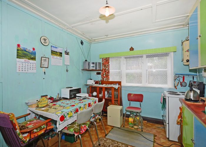  at 1 Charles Street, Belmont, Lower Hutt