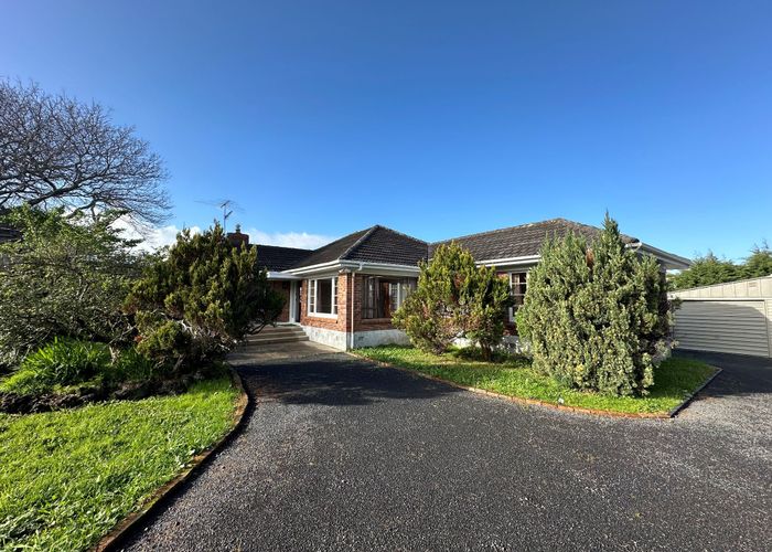  at 131 Flat Bush School Road, Flat Bush, Manukau City, Auckland