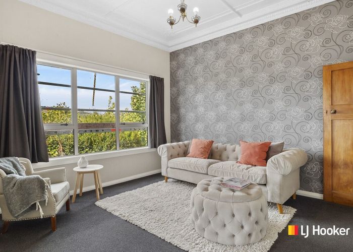  at 32 Adderley Terrace, Ravensbourne, Dunedin, Otago