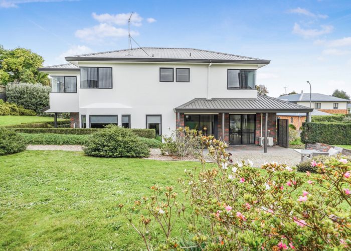  at 5 Dallinger Street, St Andrews, Hamilton