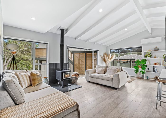 at 43 Onedin Place, Titirangi, Waitakere City, Auckland
