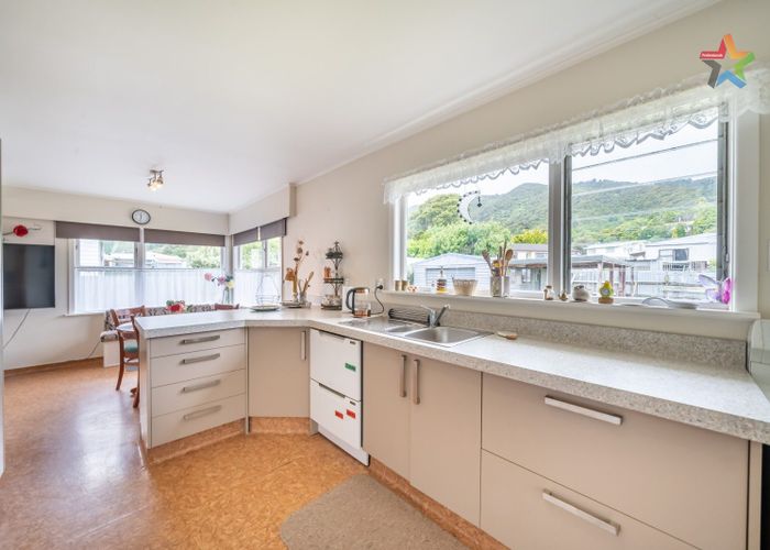  at 22 Ruthven Road, Wainuiomata, Lower Hutt