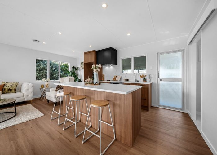  at 20 Charntay Avenue, Clover Park, Manukau City, Auckland