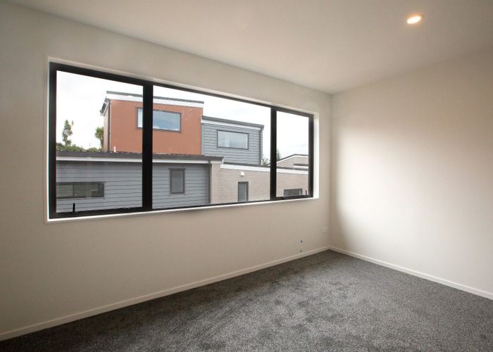  at 12 Harakoa Lane, Mount Roskill, Auckland City, Auckland