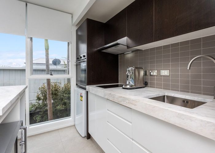  at 6/25 Wallace Street, Herne Bay, Auckland City, Auckland