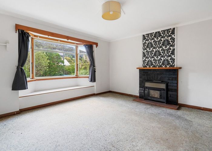  at 61/59 Airlie Road, Plimmerton, Porirua