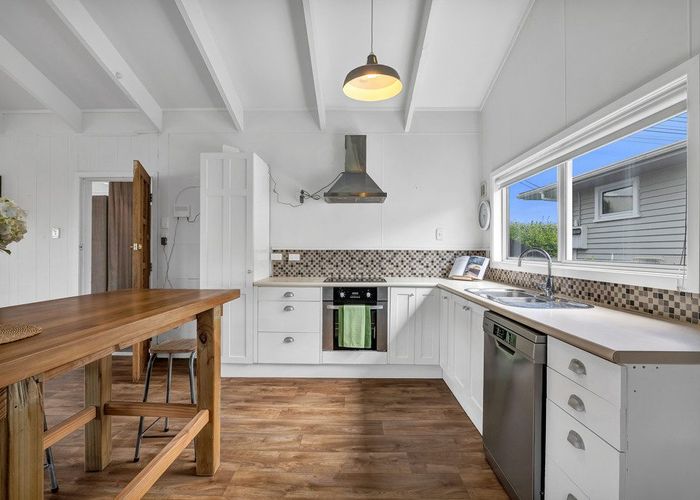  at 57 Queens Road, Glen Avon, New Plymouth, Taranaki