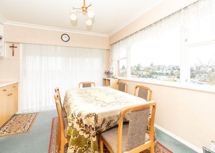  at 337 Cobham Drive, Hillcrest, Hamilton