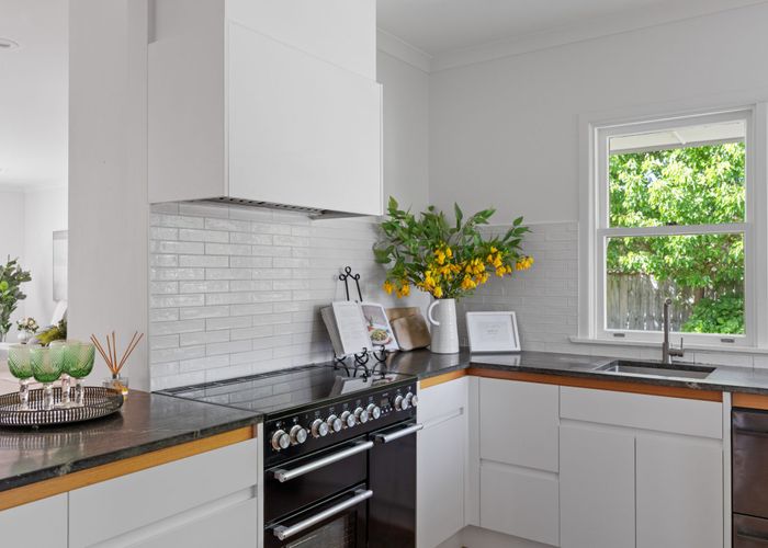  at 24 Island Road, Whataupoko, Gisborne, Gisborne