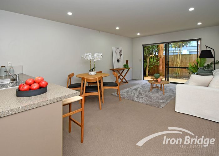  at 2/38 Brockworth Place, Riccarton, Christchurch