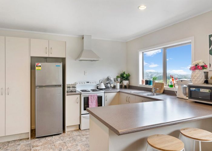  at 78/80 Waihora Crescent, Waitangirua, Porirua