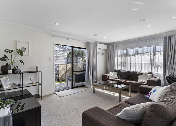  at 3/4 Carrs Place, Ellerslie, Auckland