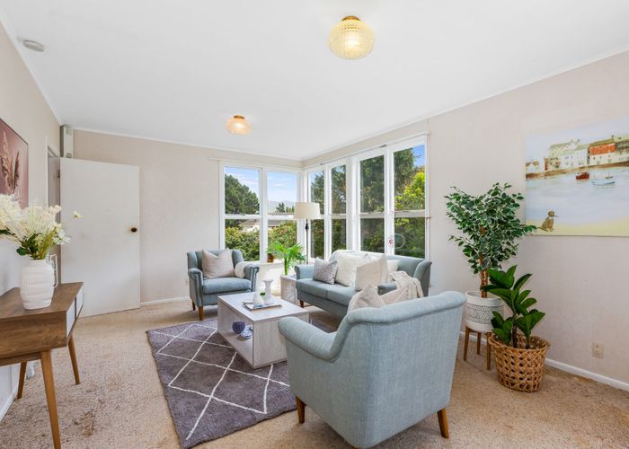  at 43 Sievers Grove, Cannons Creek, Porirua