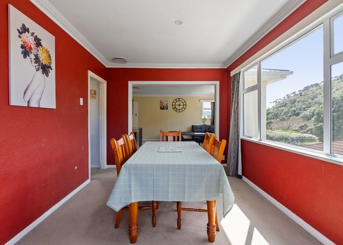  at 5 Mahoe Street, Tawa, Wellington, Wellington