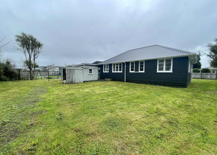  at 21 Miro Street, Merrilands, New Plymouth, Taranaki