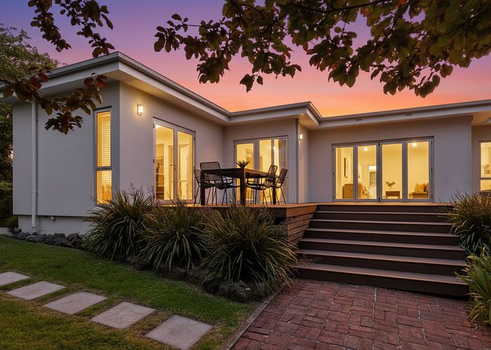  at 23 Locarno Street, Opawa, Christchurch City, Canterbury