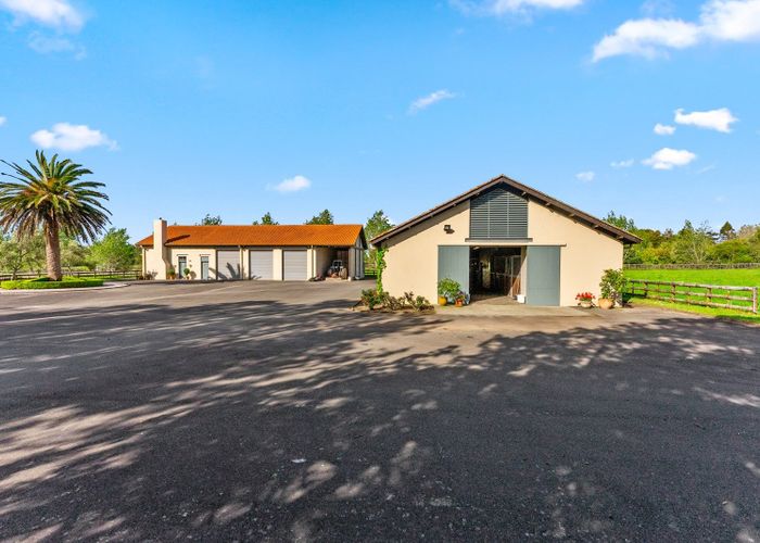  at 744 Waitakere Road, Kumeu, Rodney, Auckland