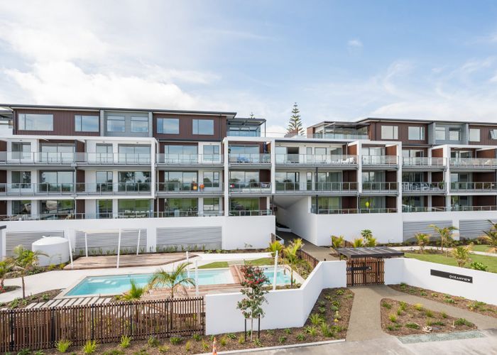  at Tahunanui, Nelson, Nelson / Tasman