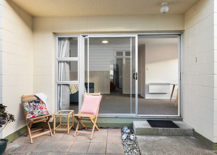  at 1/154 Onepu Road, Lyall Bay, Wellington, Wellington