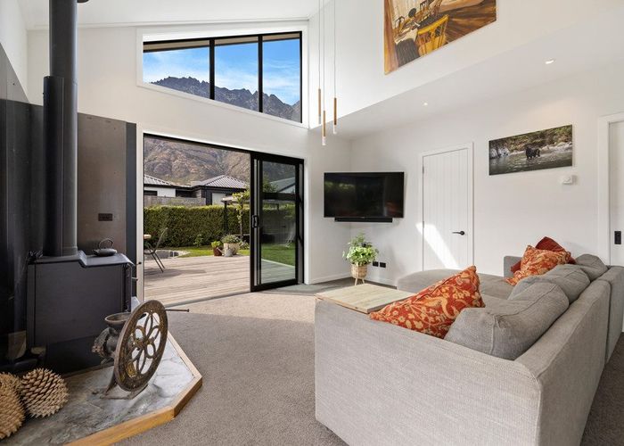  at 6 Shepherd Road, Jacks Point, Queenstown-Lakes, Otago
