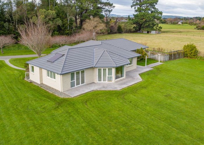  at 137 Kent Street, Carterton