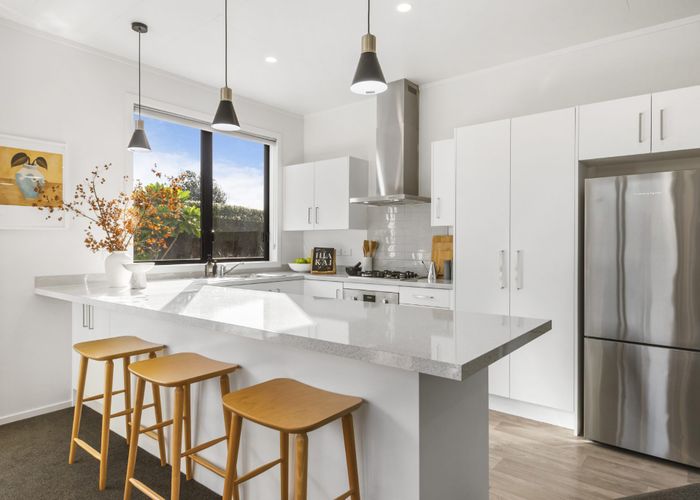  at 14 Fordham Street, Beach Haven, North Shore City, Auckland