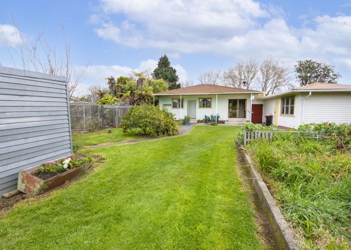  at 247 Main Road , Clive, Hastings