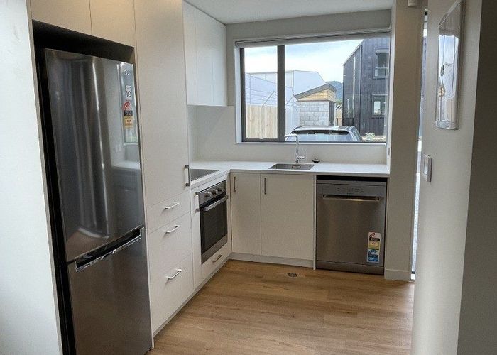  at 130 Richmond Street, Petone, Lower Hutt, Wellington
