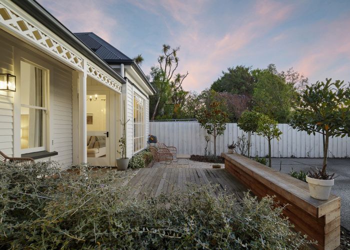  at 28 Hawkesbury Avenue, St Albans, Christchurch