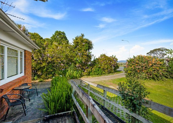  at 1614 Great North Road, Waterview, Auckland City, Auckland
