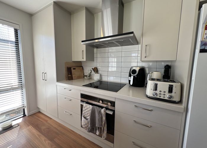  at 98 Howden Dr, Jacks Point, Queenstown-Lakes, Otago