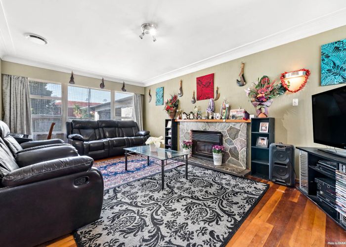  at 6 Sime Road, Hillpark, Auckland