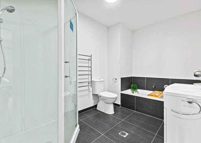  at 47 Treestump Road, Takanini, Papakura, Auckland