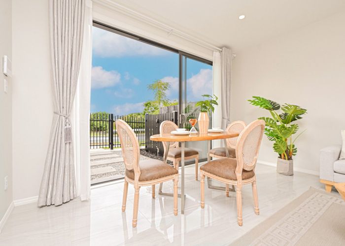 at 89C Whitford Road, Botany Downs, Manukau City, Auckland