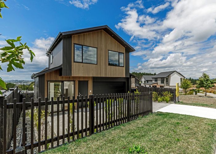  at 37 Kikorangi Drive, Orewa, Rodney, Auckland