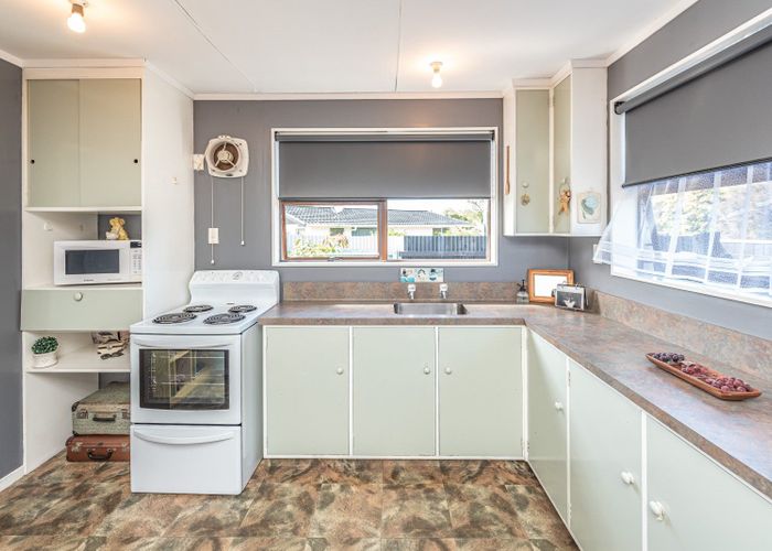  at 10 Caius Avenue, Gonville, Whanganui