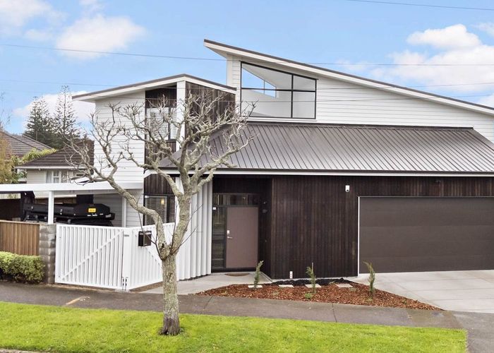  at 24A Fernwood Place, Wai o Taiki Bay, Auckland