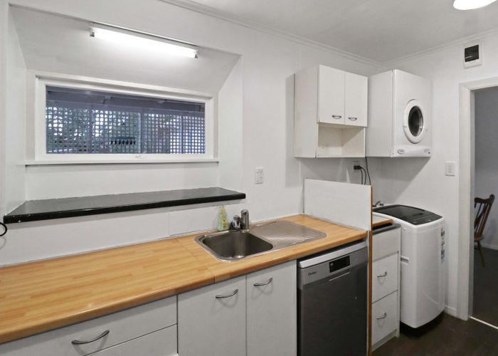  at 2 Victory Avenue, Karori, Wellington, Wellington