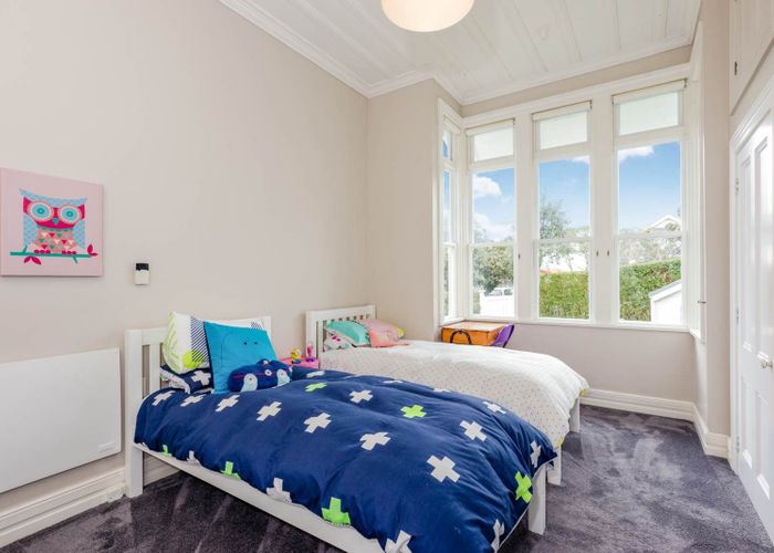  at 5 Herbert Road, Mount Eden, Auckland