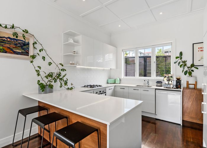  at 1/14 Mahara Avenue, Birkenhead, North Shore City, Auckland