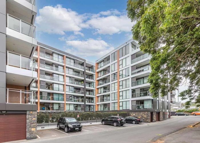  at 607/10 Lion Place, Epsom, Auckland