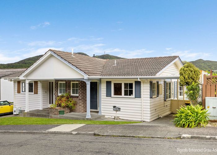  at 24B Parklands Drive, Karori, Wellington