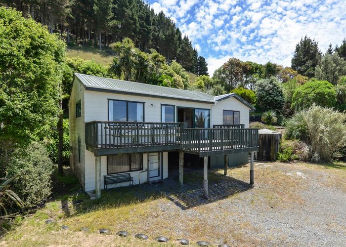  at 297 Mataikona Road, Mataikona