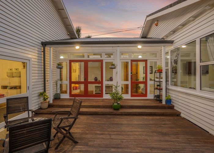 Recently sold 16 Collingwood Street, Waterloo, Lower Hutt homes.co.nz