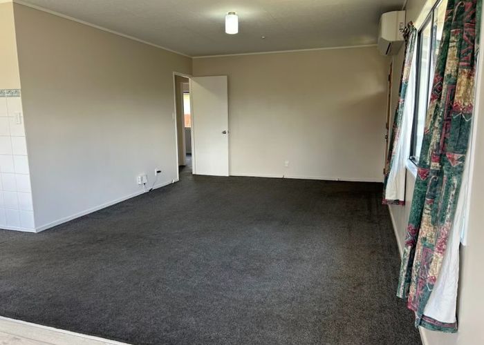  at 111 Sykes Rd, Weymouth, Manukau City, Auckland