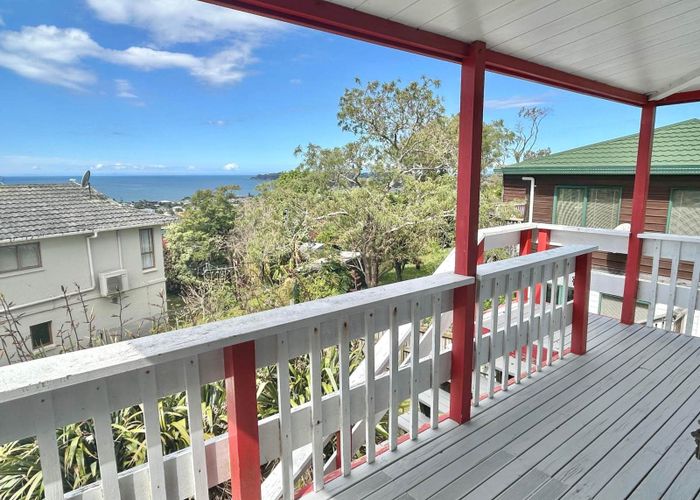  at 5 D'oyly Drive, Stanmore Bay, Rodney, Auckland