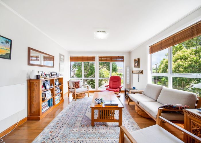  at 3 Koru Street, Mangere Bridge, Auckland
