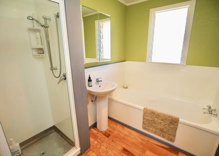  at 323 Cobham Drive, Hillcrest, Hamilton