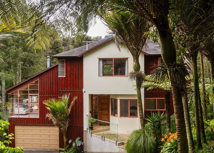  at 109 Huia Road, Titirangi, Waitakere City, Auckland